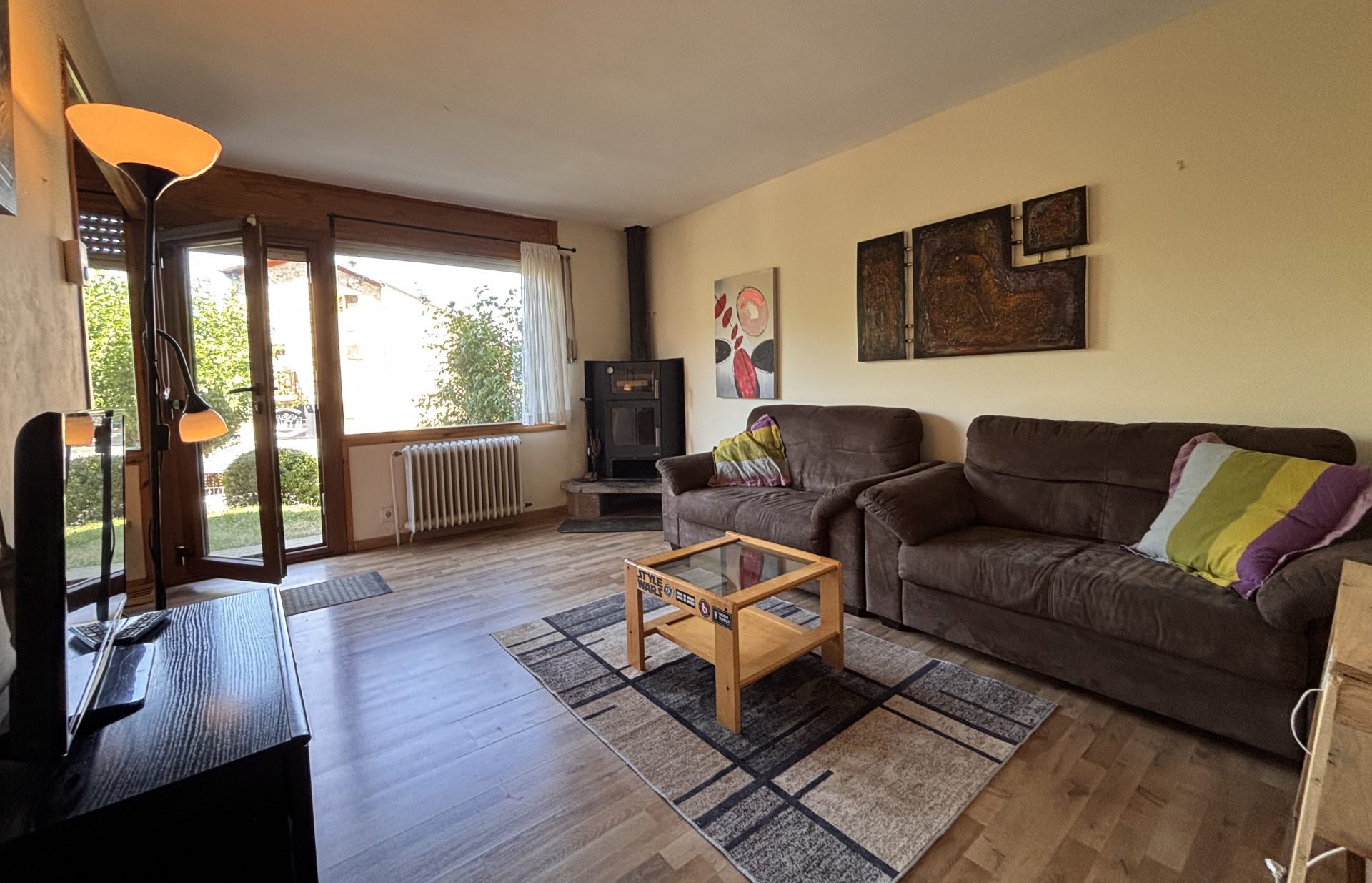 Salón de apartamento en Cerler cerca de las pistas de esquí